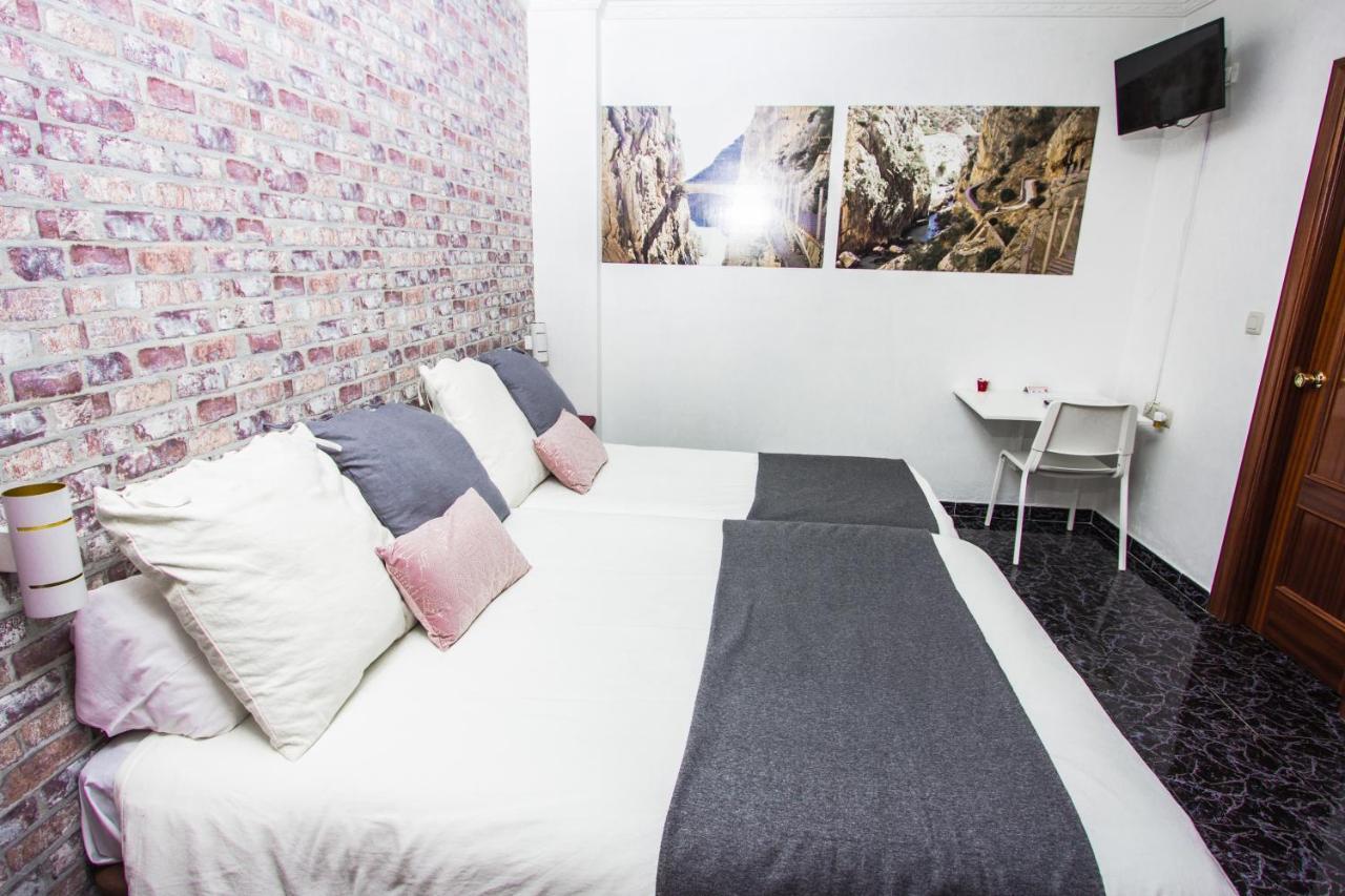 Hostal Caminito Del Rey Alora Exteriér fotografie